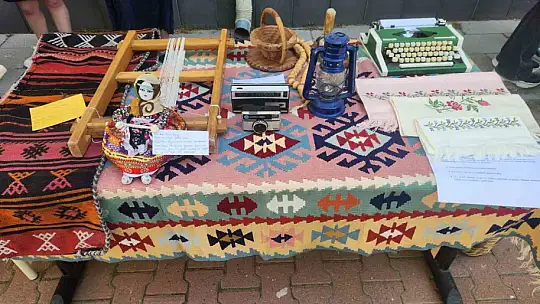 Bu sergiyi ziyaret edenler geçmişi yaşadı