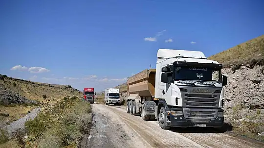 Bünyan'da 122.5 milyon TL'lik yatırımla 16 kilometrelik yol yenileniyor