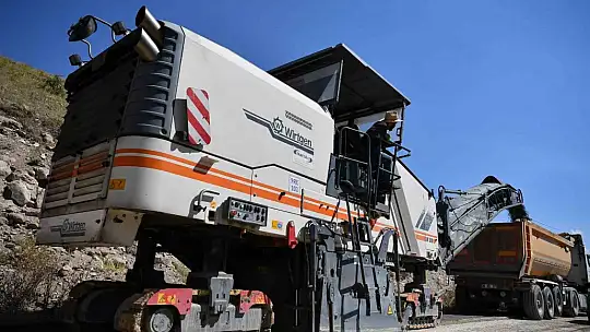 Bünyan'da 122.5 milyon TL'lik yatırımla 16 kilometrelik yol yenileniyor