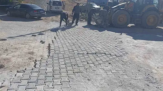 Bünyan'da Altyapı ve Yol Çalışmaları Hız Kesmeden Devam Ediyor