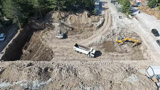 Bünyan'da hükümet konağı yapım çalışmaları sürüyor