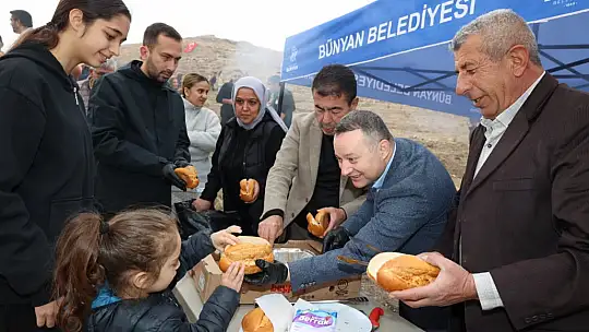 Bünyan'da Milli Ağaçlandırma Günü'nde fidanlar toprakla buluştu