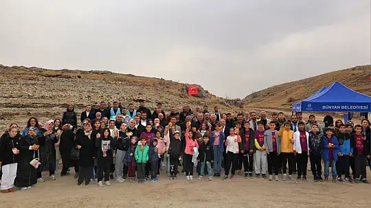 Bünyan'da Milli Ağaçlandırma Günü'nde fidanlar toprakla buluştu