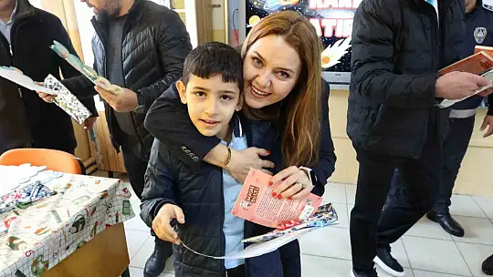 Bünyan'da öğrencilerin karne sevinci
