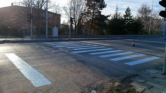 Bünyan'da yaya geçitleri yenileniyor