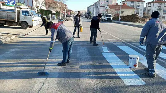 Bünyan'da yaya geçitleri yenileniyor
