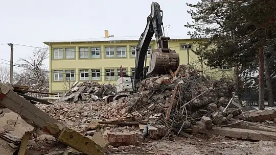 Bünyan'da yeni hükümet konağı için inceleme