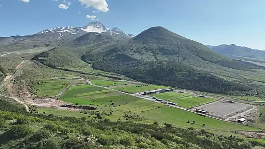 Büyükkılıç 'Yatırımda Türkiye birincisiyiz'