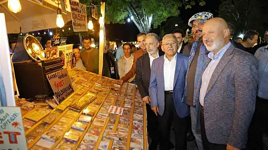 Büyükkılıç, Fuar38'de Kayserililerin coşkusunu paylaştı