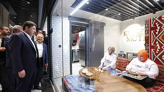 Büyükkılıç'tan Bakan Tunç'a, Kültepe Kaniş Karum ve 7,5 milyon yıllık fosillerin tanıtımı