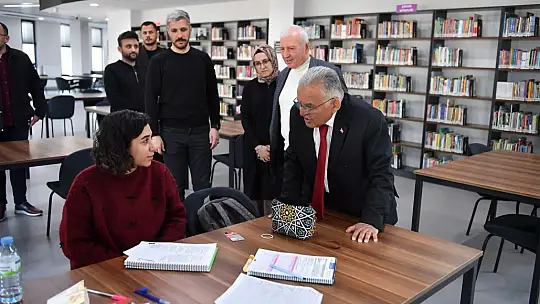 Büyükkılıç ve Boyraz, Talas Mevlana Sosyal Yaşam Merkezi'ni ziyaret etti