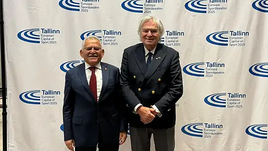 Büyükşehir, 2025 yılında 842 bin sporseveri buluşturdu: Sporun merkezi Kayseri