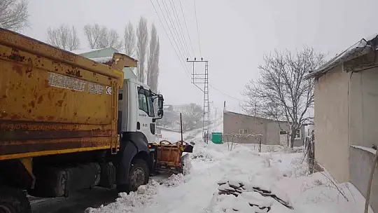 Büyükşehir 22 mahalle yolunu ulaşıma açtı