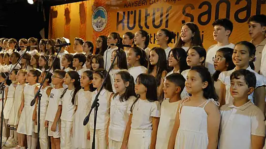Büyükşehir Belediyesi Konservatuvarı'nda bin 865 kursiyer sertifika aldı