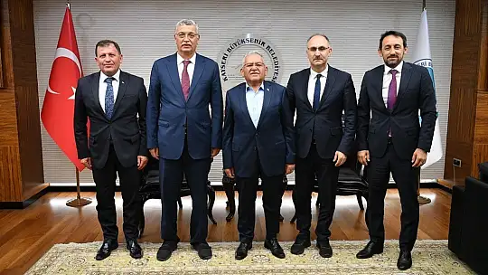 Büyükşehir'de Avrupa Spor Şehri Kayseri'nin spor projeleri masaya yatırıldı