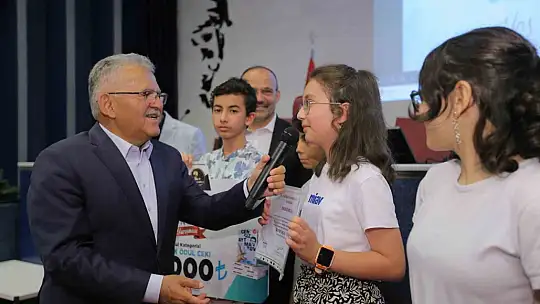 Büyükşehir'de kitap okuma rüzgarı esti