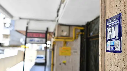 Büyükşehir'den 33 milyon TL'lik 'akıllı' proje: QR kodlu kapı dijital adres sistemi