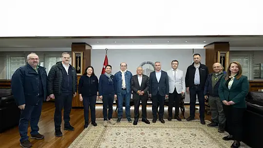 Büyükşehir'den afetlere dirençli kent hedefi: Başkan Büyükkılıç akademik heyetle bir araya geldi