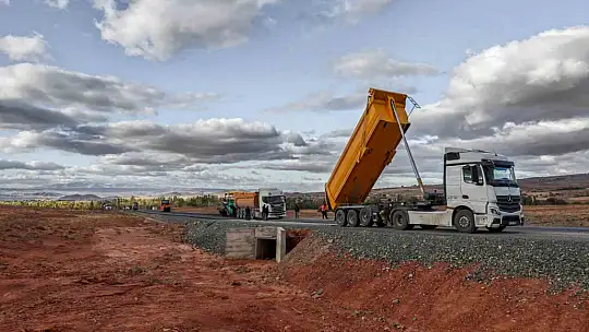 Büyükşehir'den Bünyan'da 100 milyon TL'lik yol ve asfalt çalışması