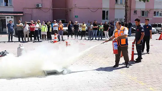 Büyükşehir'den ek hizmet binasında deprem ve yangın tatbikatı