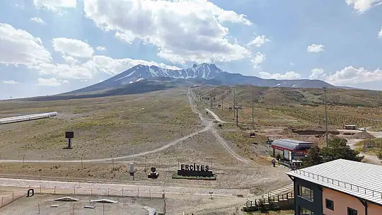 Büyükşehir'den Erciyes'te dört mevsim turizm hamlesi