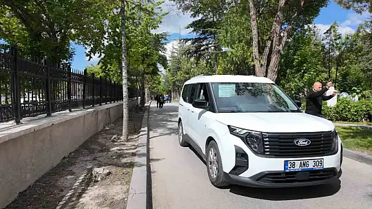 Büyükşehir'den Kurban Bayramı'nda mezarlıklarda insan odaklı örnek hizmet