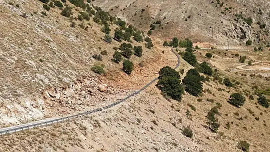 Büyükşehir'den Sarız'da ulaşım için 1,3 kilometrelik güzergâhta hummalı çalışma