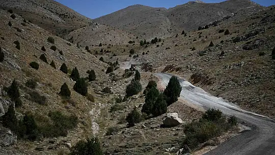 Büyükşehir'den Sarız ve Pınarbaşı kırsalında ulaşım hamlesi: Çavdar- Kırkgeçit arasında yol çalışması başladı