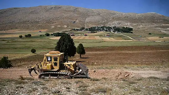 Büyükşehir'den Sarız ve Pınarbaşı kırsalında ulaşım hamlesi: Çavdar- Kırkgeçit arasında yol çalışması başladı