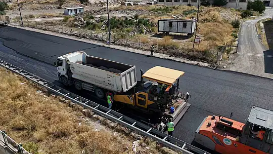 Büyükşehir'den Sazyolu Caddesi'nde 35 milyon TL'lik asfalt çalışması