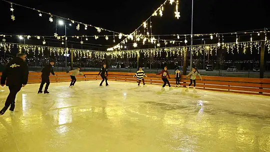Büyükşehir ile açık hava buz pisti heyecanı başlıyor