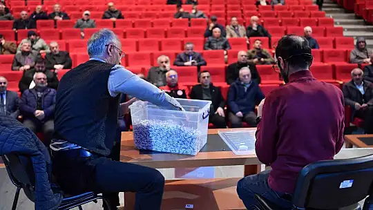 Büyükşehir'in 'Arılar Çoğalsın, Bereket Katlansın Projesi'nde kura heyecanı yaşandı