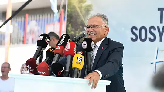 Büyükşehir'in 110 milyon TL'lik Talas Mevlana Sosyal Yaşam Merkezi tanıtıldı