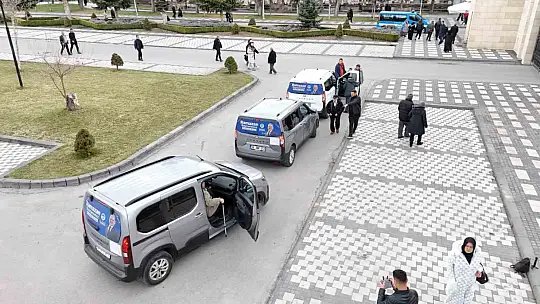 Büyükşehir'in kabir ziyareti hizmetine vatandaştan tam not