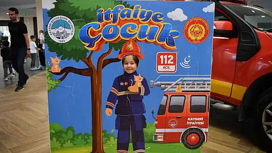 Büyükşehir İtfaiye'den AVM'de miniklere eğlence dolu eğitim
