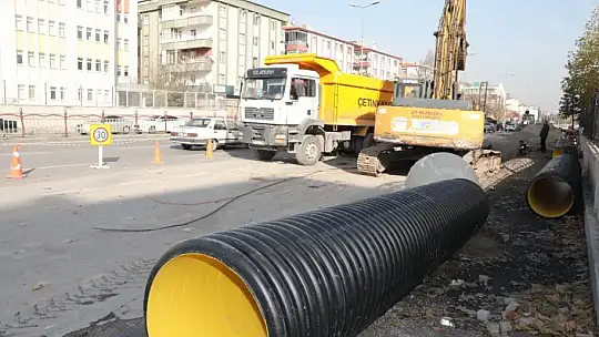 Büyükşehir, Kartal Kavşağı'nda altyapıyı güçlendiriyor