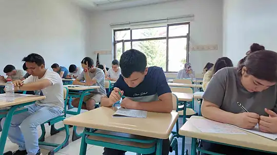 Büyükşehir KAYMEK'ten ücretsiz YKS Kursu için deneme sınavı