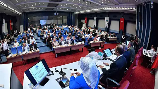 Büyükşehir Meclisi'nde 104 madde karara bağlandı