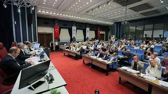Büyükşehir Meclisi'nden 91 maddeyle Kayseri'ye hizmet ve eser yağmuru