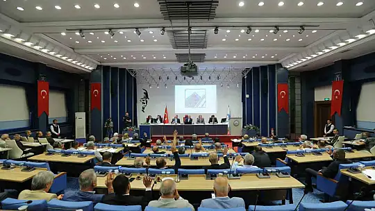 Büyükşehir Meclisi'nden Kartal Katlı Kavşağı Projesi için 'alternatif yol' kararı
