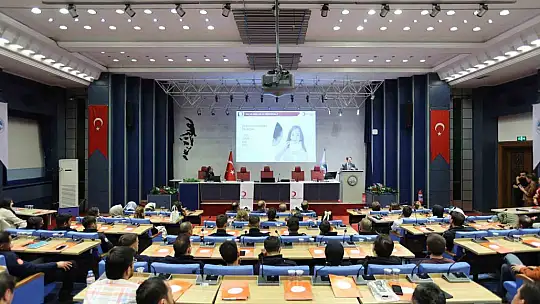 Büyükşehir personeline 'boyun ve sırt ağrıları' eğitimi