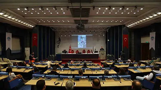 Büyükşehir personeline afet farkındalık eğitimi