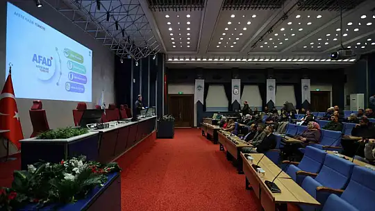 Büyükşehir personeline afet farkındalık eğitimi