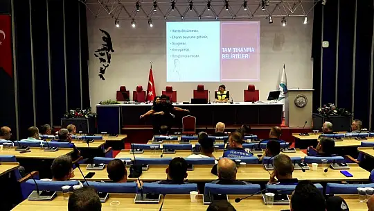Büyükşehir personeline iş sağlığı ve güvenliği semineri düzenlendi