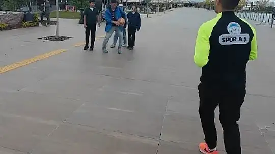 Büyükşehir Spor A.Ş.'den millet bahçesinde vatandaşları spora kaynaştıran uygulama