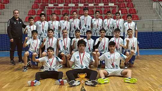 Büyükşehir Spor A.Ş. Kız Hentbol Takımı, Kayseri İl Birincisi oldu