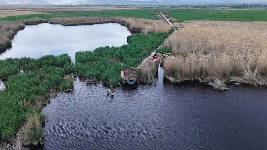 Büyükşehir, Sultan Sazlığı'ndaki yol yenileme çalışmasını tamamladı