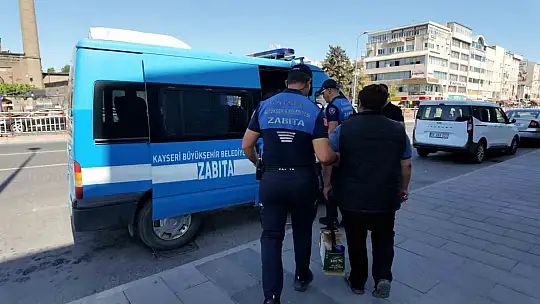 Büyükşehir Zabıta'dan kent merkezinde dilencilere karşı sıkı denetim
