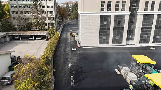 Büyükşehirden 2 milyon TL'lik asfalt yatırımı