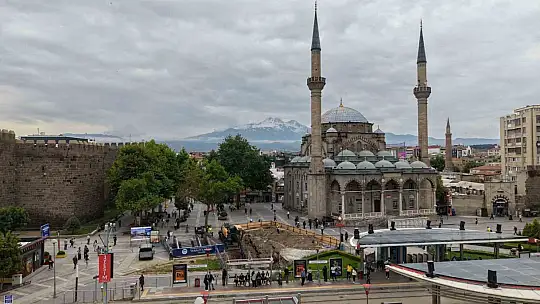 Büyükşehirden 8 milyon TL'lik engelsiz ulaşım hamlesi: Yeraltı Çarşısı'na asansör projesi